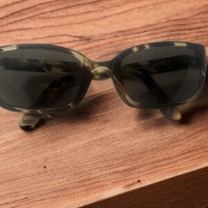 DKNY Donna Karen Tortoiseshell Sunglasses Leopard Print Stelmo MK1020